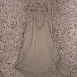 Kendall and Kylie Tank